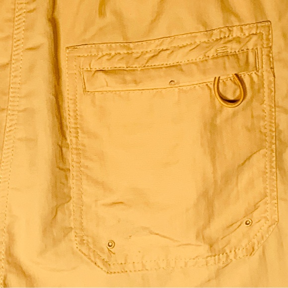 Uniqlo Men’s swim trunks size 30/33 - Picture 4 of 7